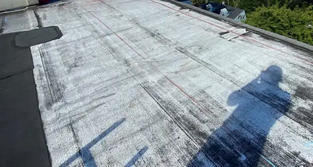 Flat roof on a job site